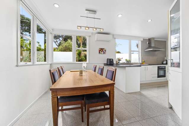 105 & 105A Richardson Road Mt Albert_4