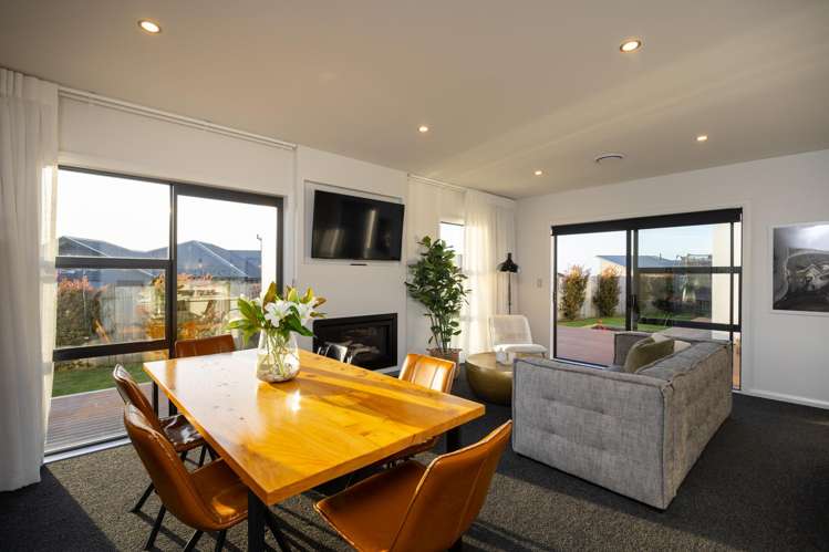 14 Monaco Grove Fitzherbert_8