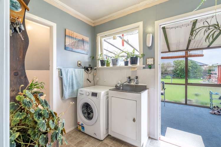 398 Saint Andrew Street Glengarry_11