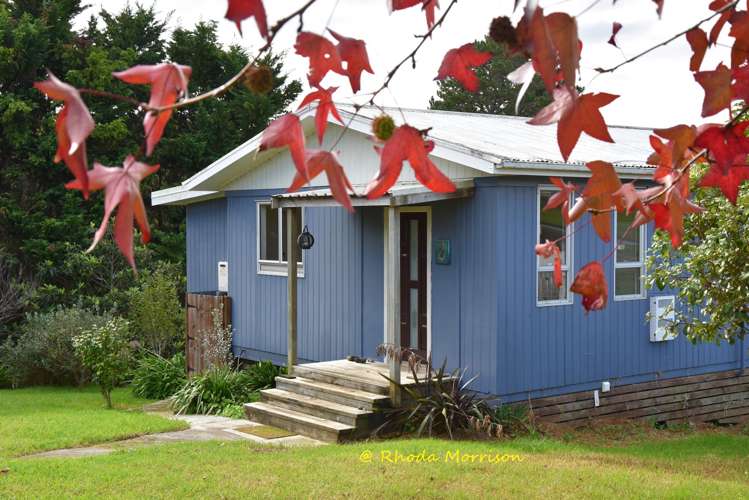 8 Heaths Way Paparoa_6