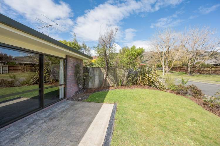 2 Lingfield Place Richmond_16