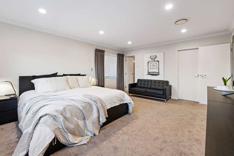 7 Horsefields Drive Flat Bush_11