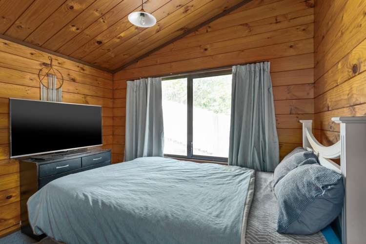 375 Welcome Bay Road Welcome Bay_11