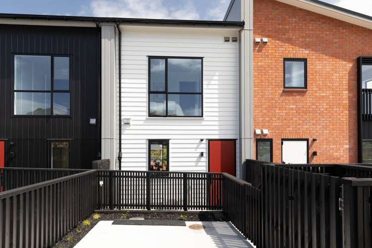 59 Cadness Street Northcote_9