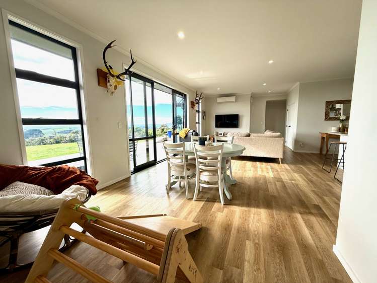 669A Te Hutewai Road Raglan_12