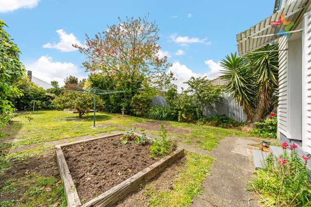 6 Lockwood Crescent Taita_2