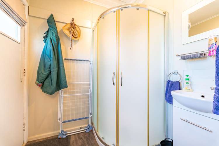 77 Bledisloe Street Kurow_12