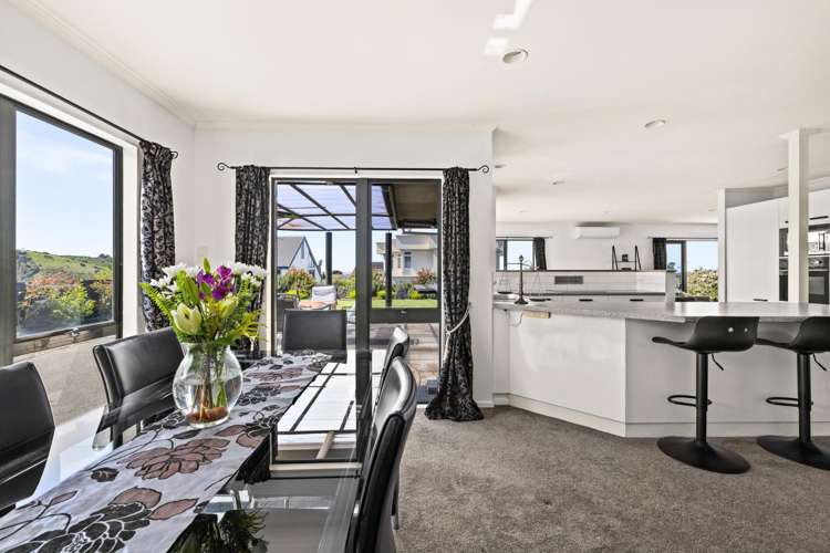 84 Churchill Drive Taradale_8