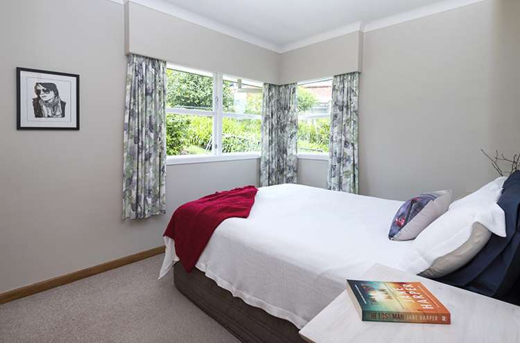 5 Beach Road Mellons Bay_18