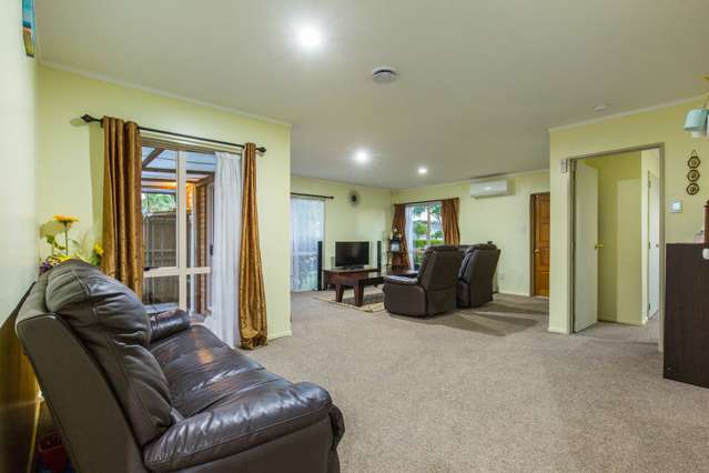 17 Settlers Cove Manurewa_2