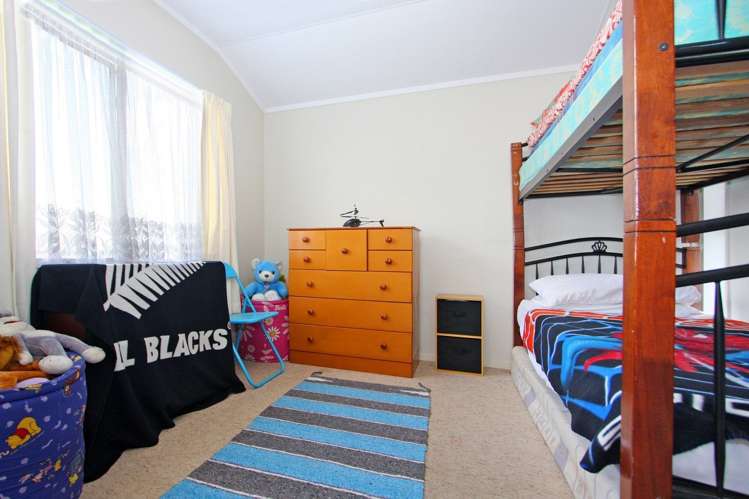 59 Maplesden Drive Clendon Park_11