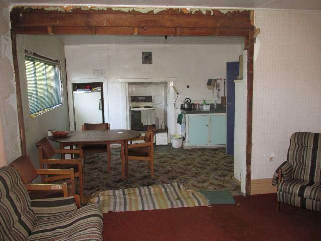 85 Shiel Street Reefton_3