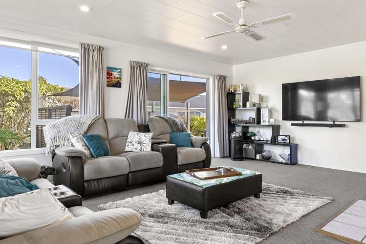 19 Holland Grove Richmond Heights_3