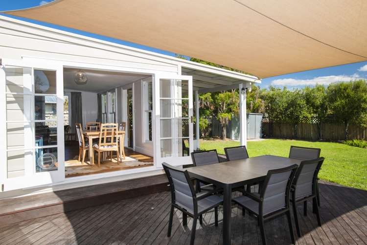 37 Lytton Road Riverdale_16