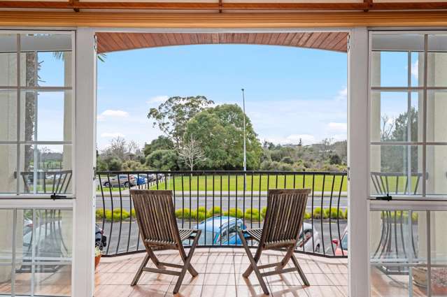 Vacant and Ready - Make Your Move!