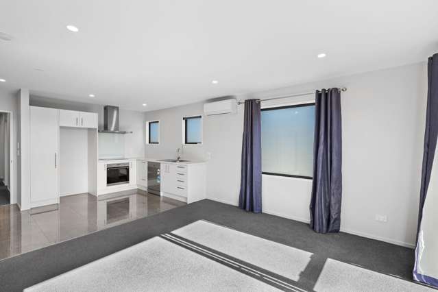 89 Faringdon Boulevard Rolleston_4