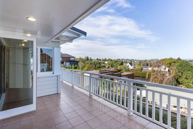 42 St Vincent Avenue Remuera_6