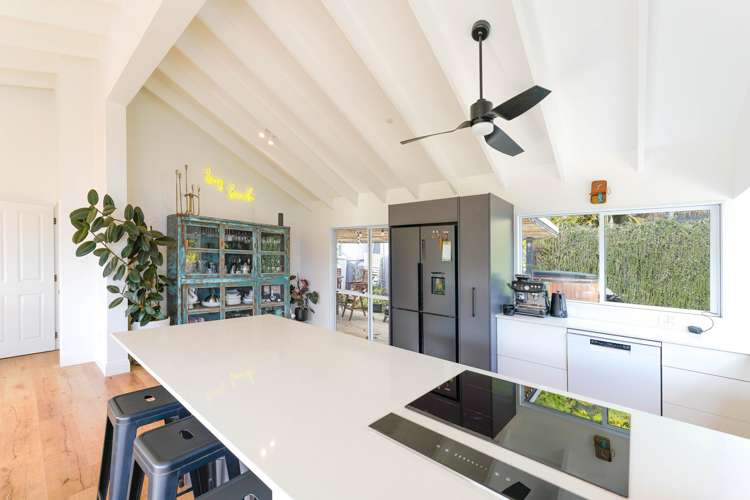 11 Long Beach Road_3