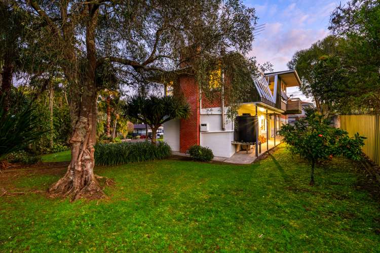 15 Tudward Glade Hillcrest_26