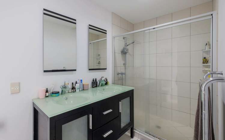 147 Alec Craig Way Gulf Harbour_7