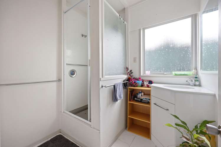 19 Takutai Avenue Bucklands Beach_22
