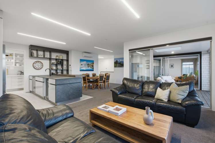 21 Hine Street New Plymouth Central_16