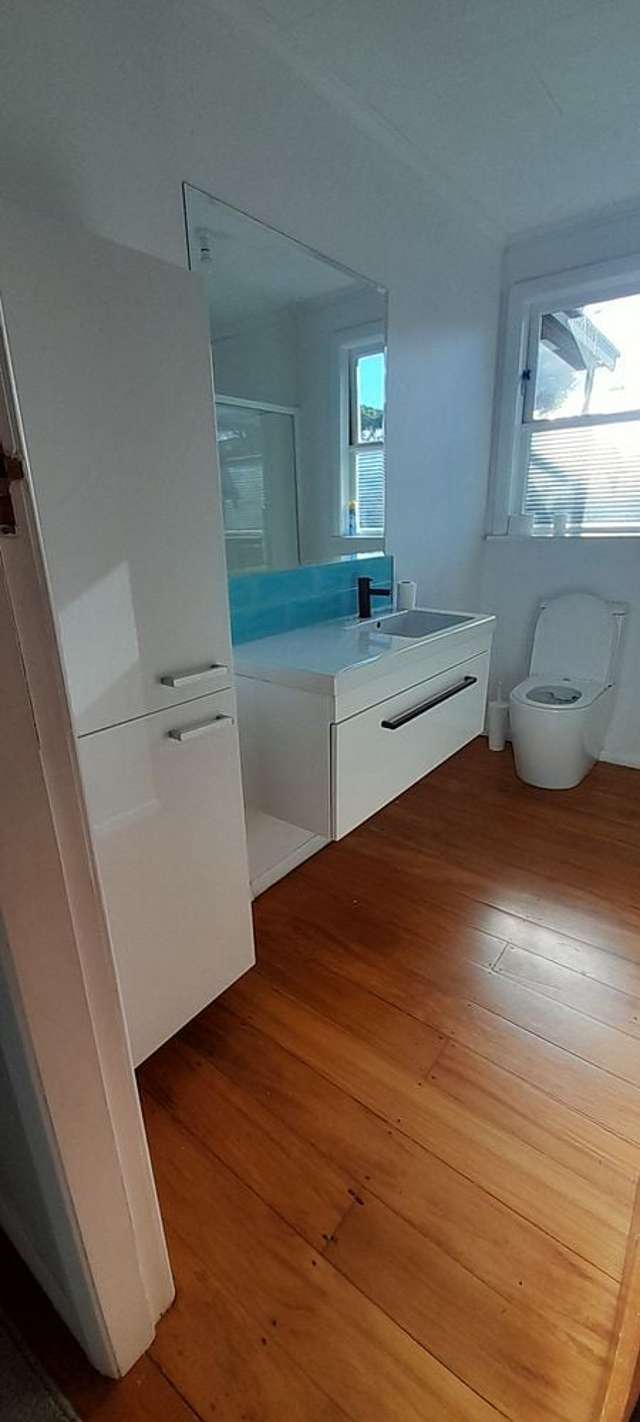 128 Tilley Road Paekakariki_4