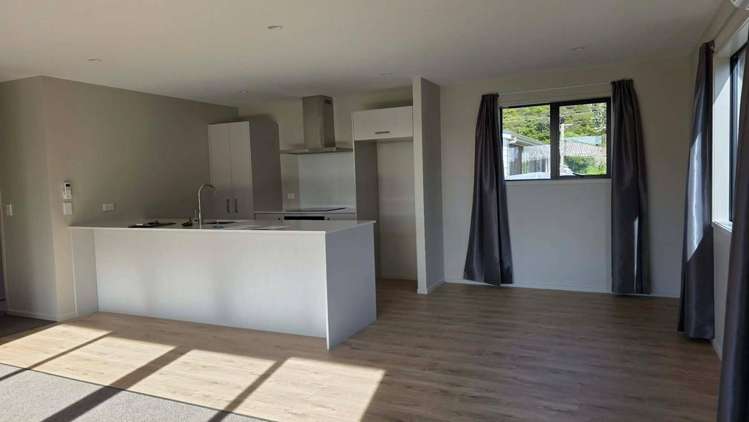 3 Te Kemara Avenue Waitangi_5