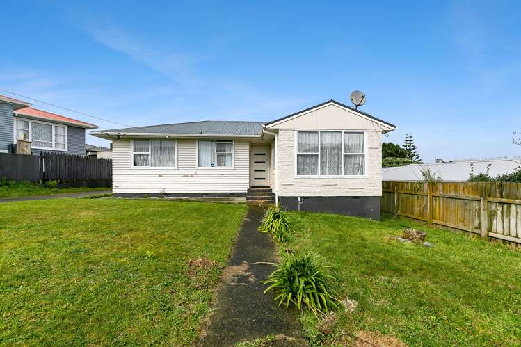 100 Castor Crescent_0