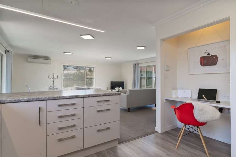 2 Walnut Lane Carterton_5