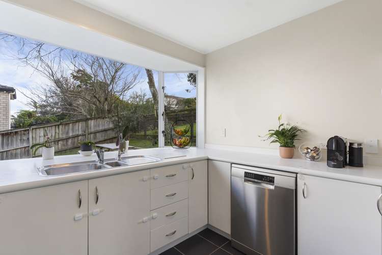 1/17 Kells Place Botany Downs_6