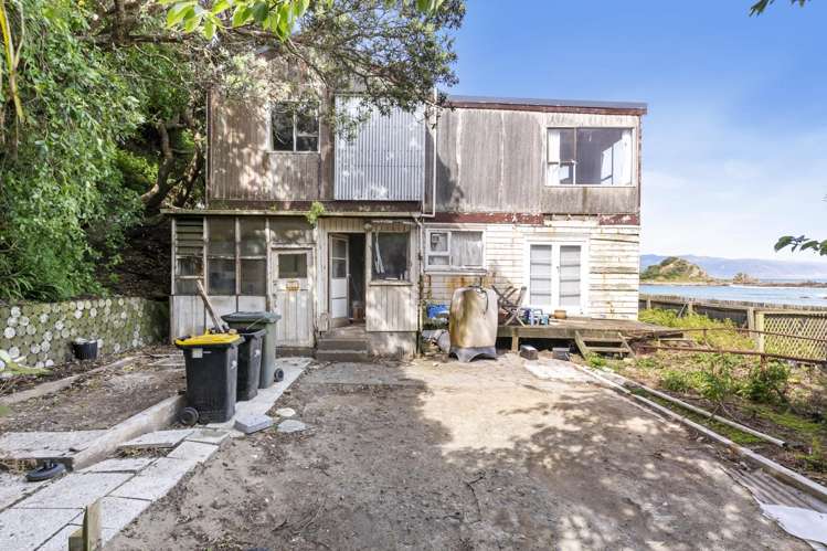 354 The Esplanade Island Bay_12