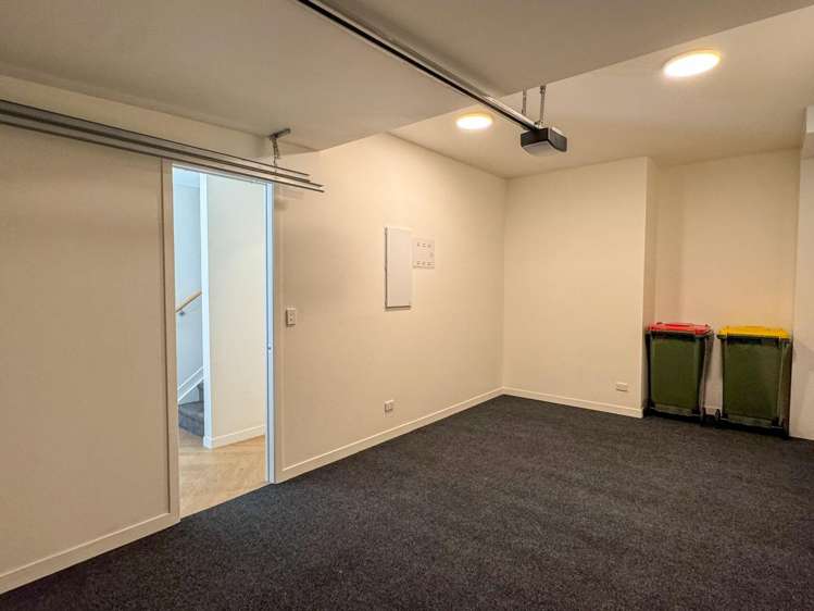 9/8 Bennett Road 10694_16