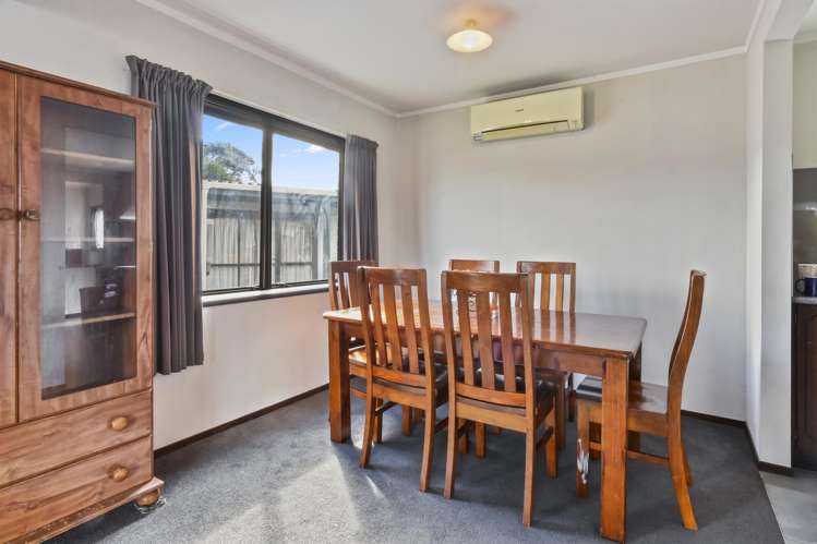 18 Helms Place Manurewa_5