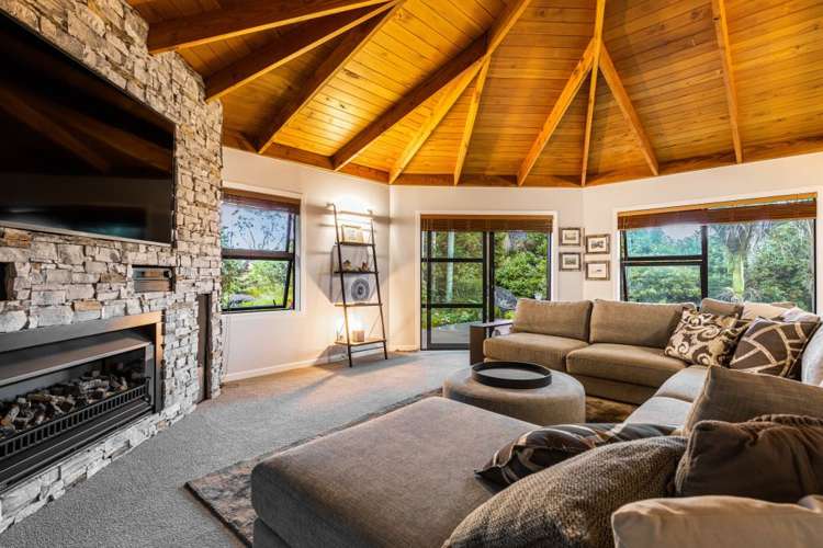 1079 Kahikatea Flat Road Waitoki_28