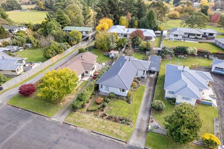 29 Ranfurly Street Dannevirke_21