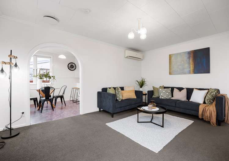 9 Morrison Crescent Glenview_7