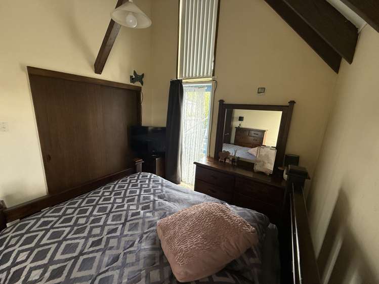 54 Lewin Street Balclutha_6