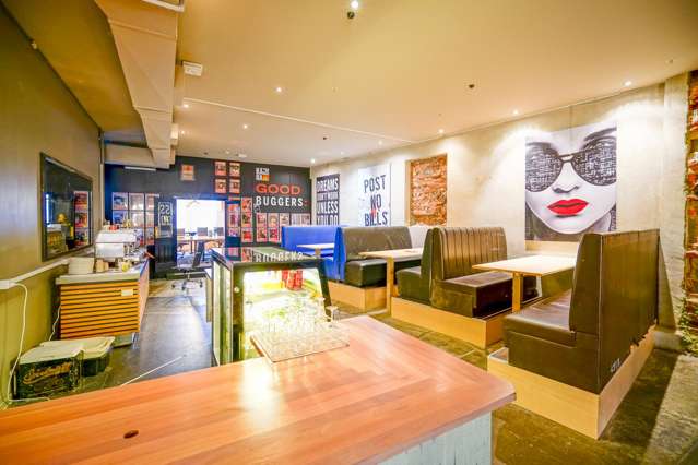 8 Cambridge Terrace Te Aro_1