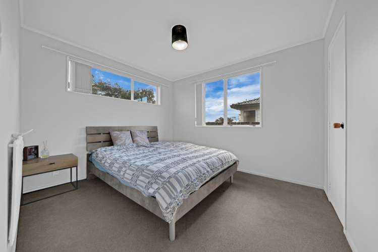 2/10 Norrie Smith Avenue_4