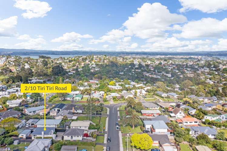 2/10 Tiri Tiri Road Birkdale_15
