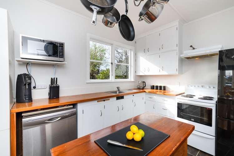 36 Aberdeen Avenue Takaro_5