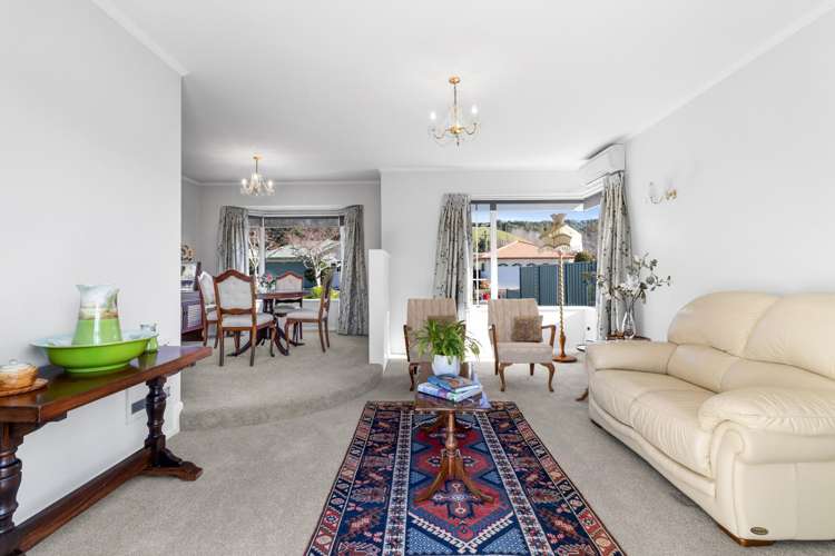 3 Dules Walk Taradale_11