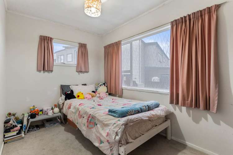 2/14 Colum Place Bucklands Beach_17