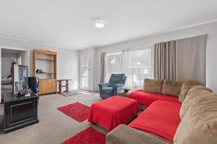 11 Garth Place Manurewa_3