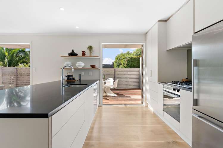 2/62 St Georges Bay Road Parnell_6