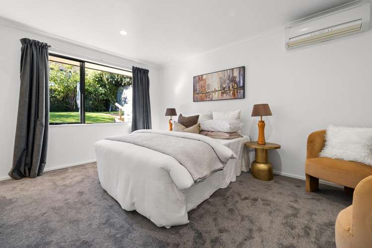 9 Louvain Place Greenhithe_9