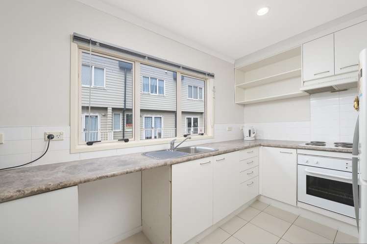 3/49 Henderson Valley Road Henderson_17