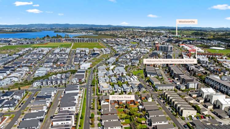 210 Clark Road Hobsonville_30