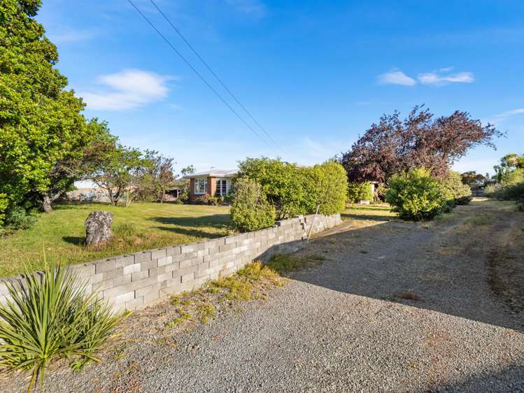 12 & 16 Robin Street Burwood_12